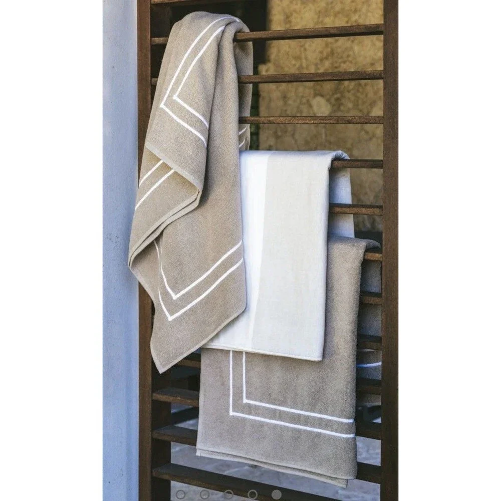 Kassatex New York Amalfi Beach Towel Cloth  Oversize 40